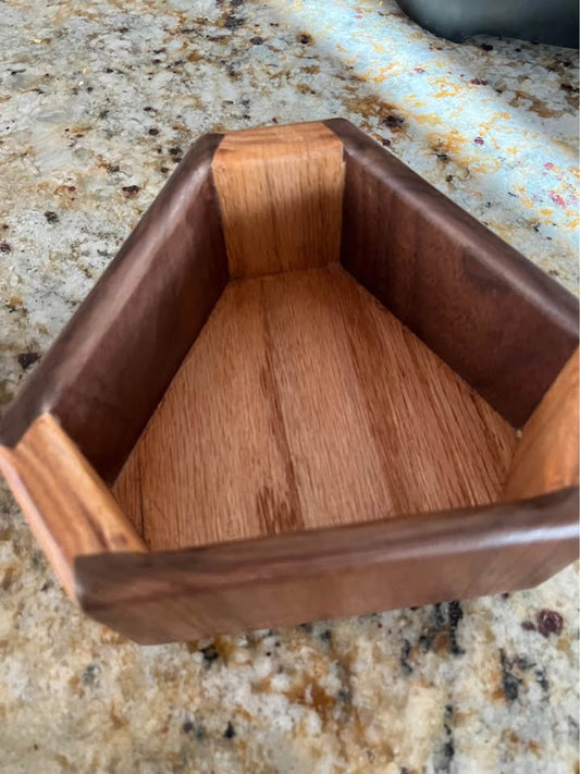 The Hexagonal Keepsake Box