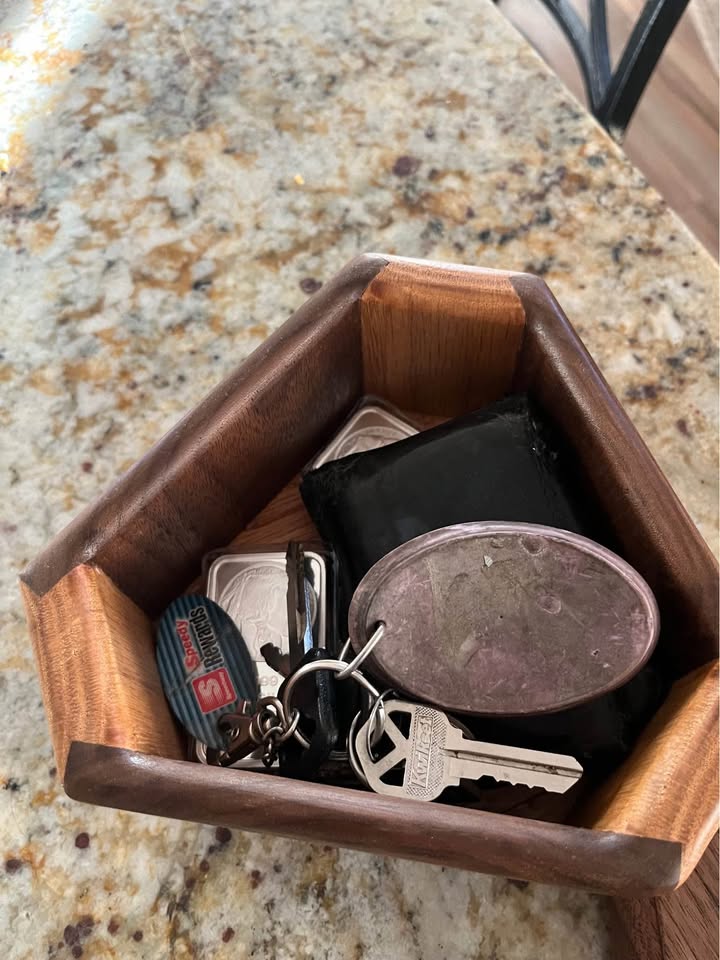 The Hexagonal Keepsake Box