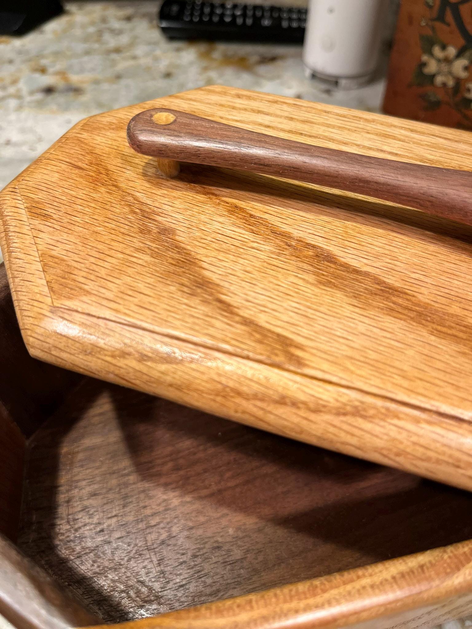 Oak & Walnut Keepsake box / Countertop box