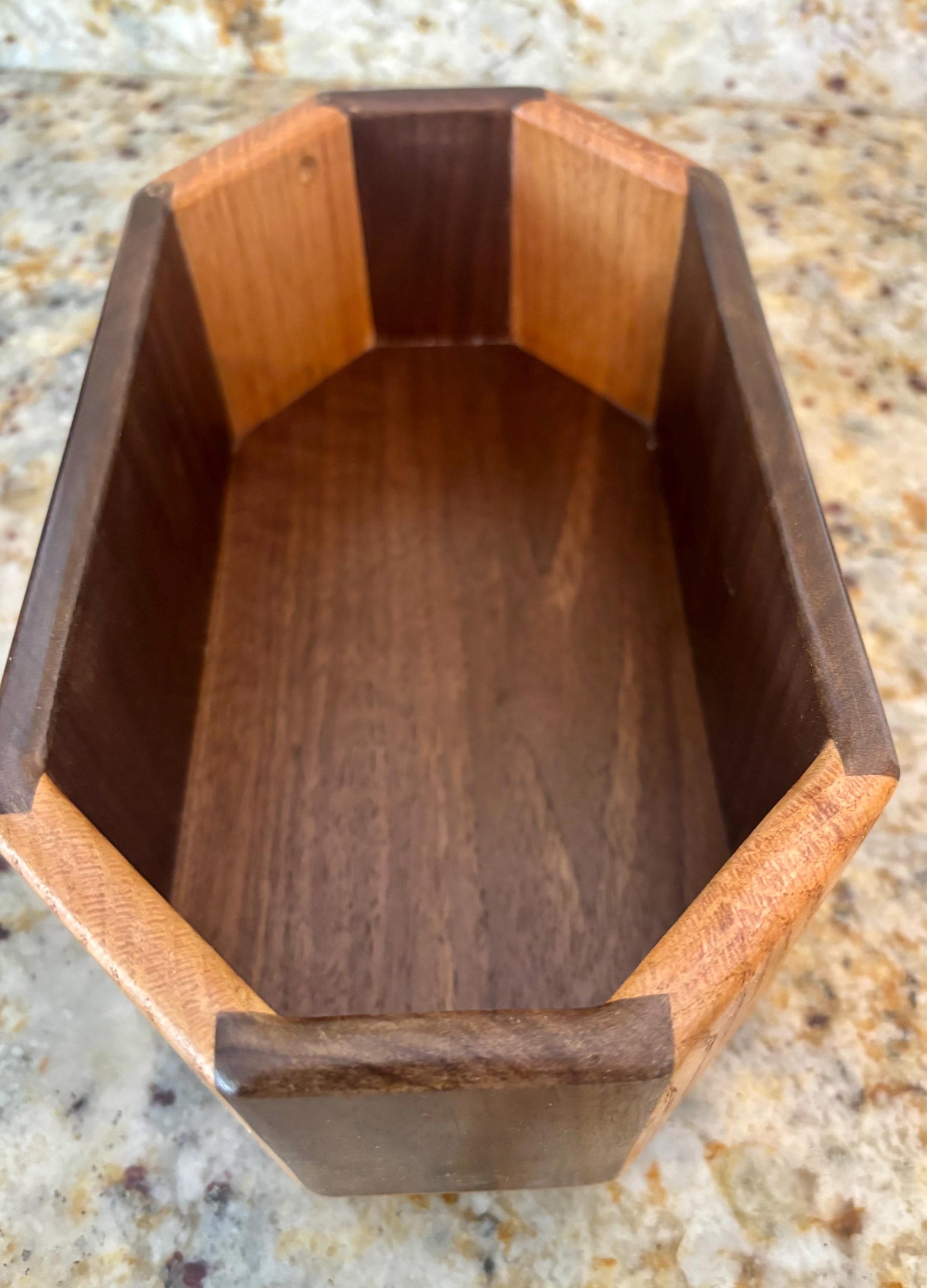 Walnut & Oak Keepsake box / Countertop box