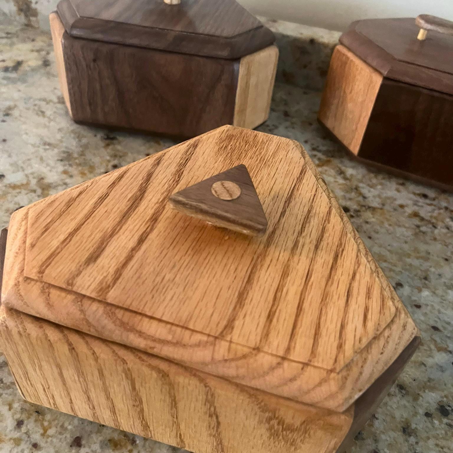 Oak & Walnut Keepsake box / Countertop box
