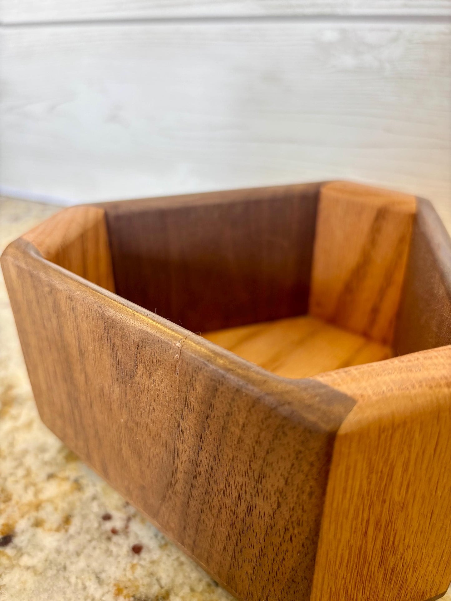 Handcrafted Walnut & Oak Keepsake Box: Countertop Memory Box