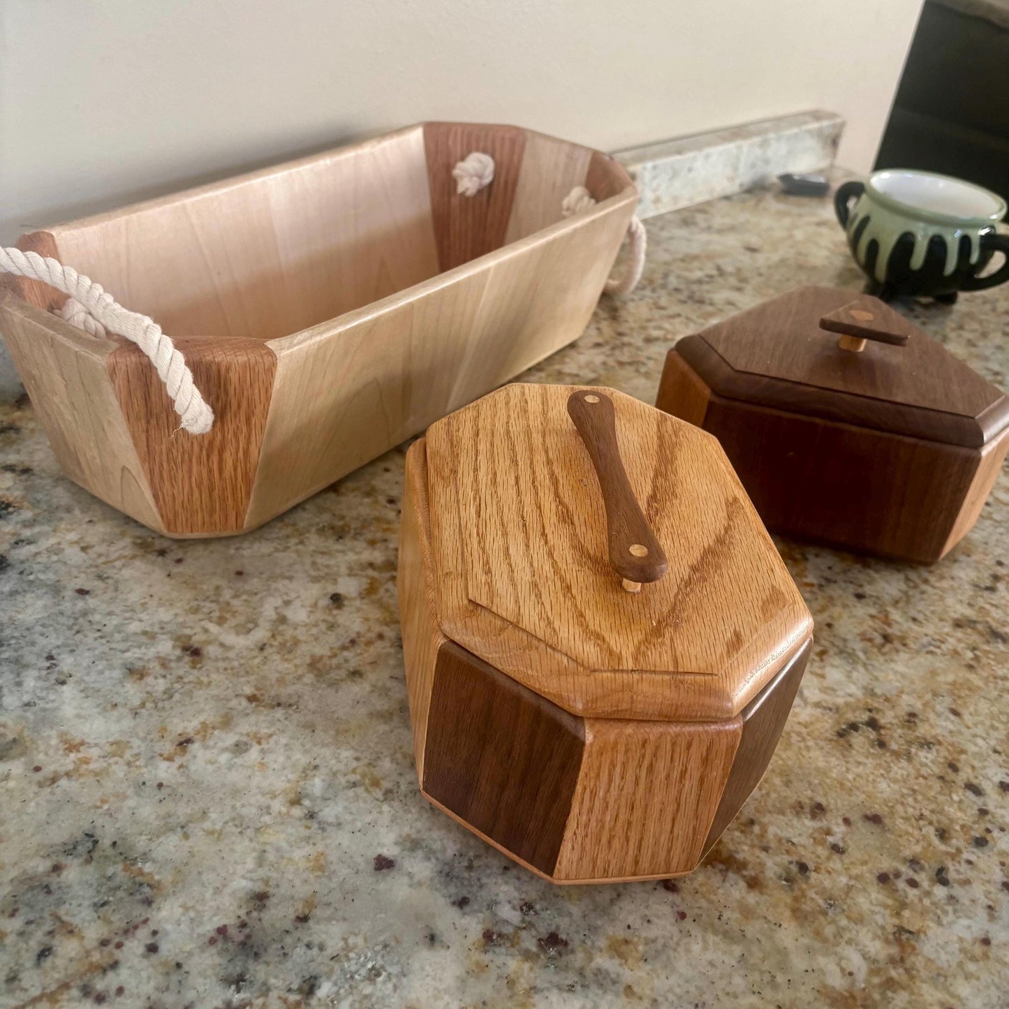 Oak & Walnut Keepsake box / Countertop box
