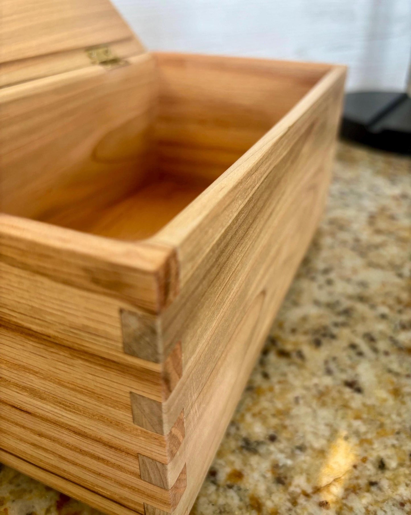 Maple Keepsake / Dresser Box