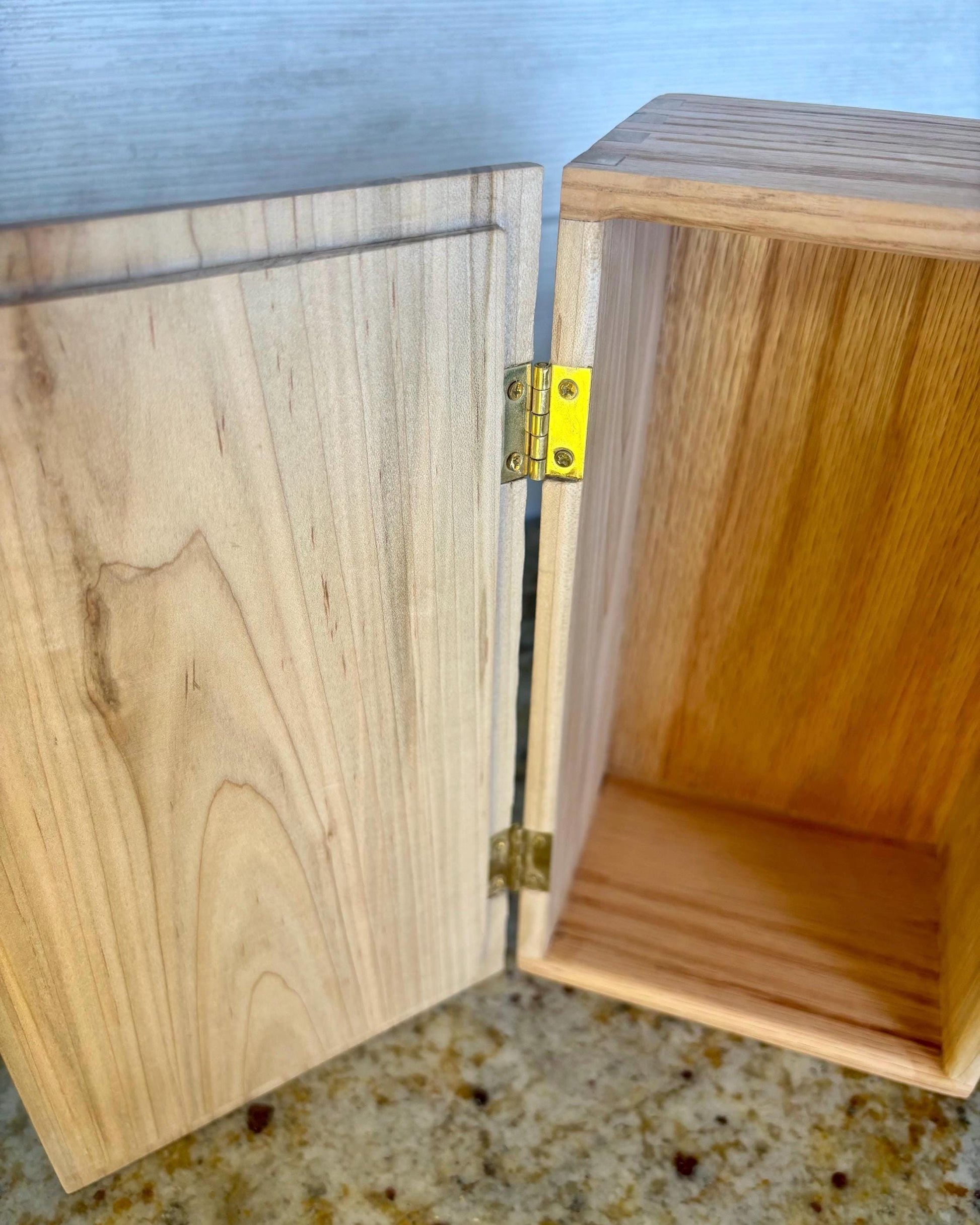 Maple Keepsake / Dresser Box