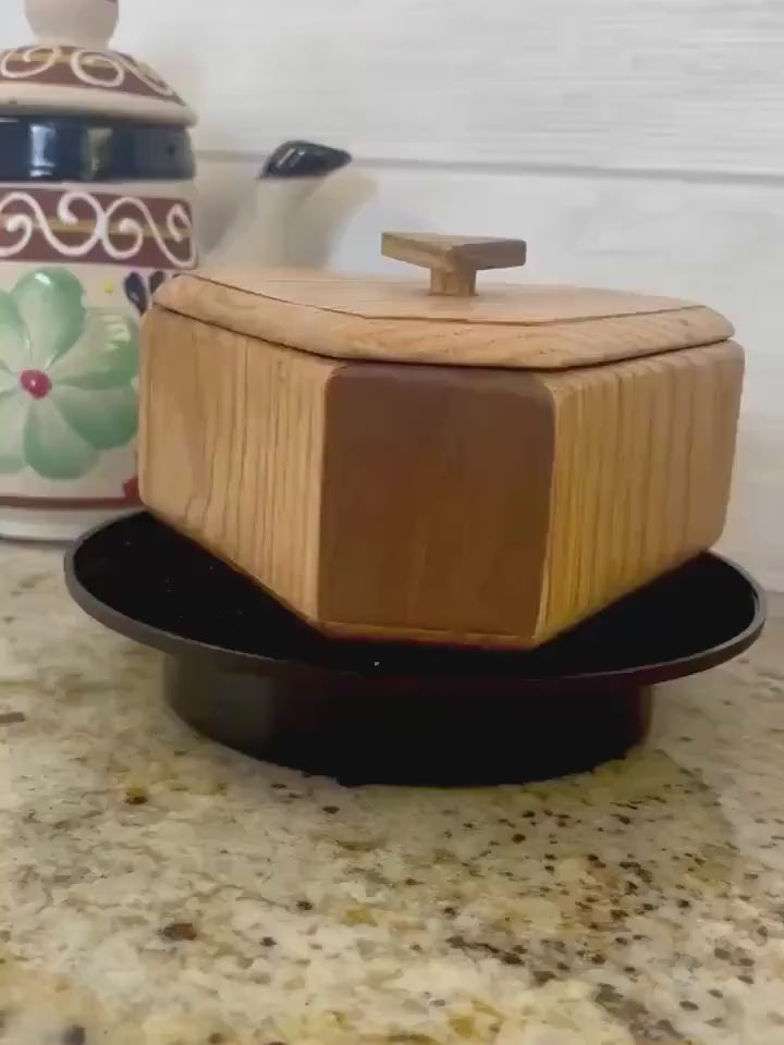 Oak & Walnut Keepsake box / Countertop box
